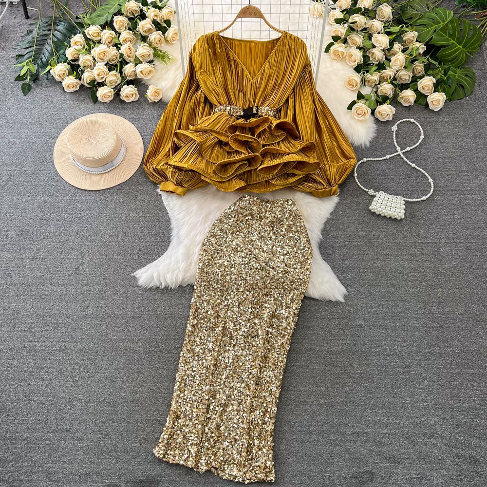 New Product Selection: Fashionable Set, Ladies' Elegance, Lantern Long Sleeve, V-neck, Lotus Leaf Display, Shining Face Shirt, Women's High Waist, Shining Glitter Skirt