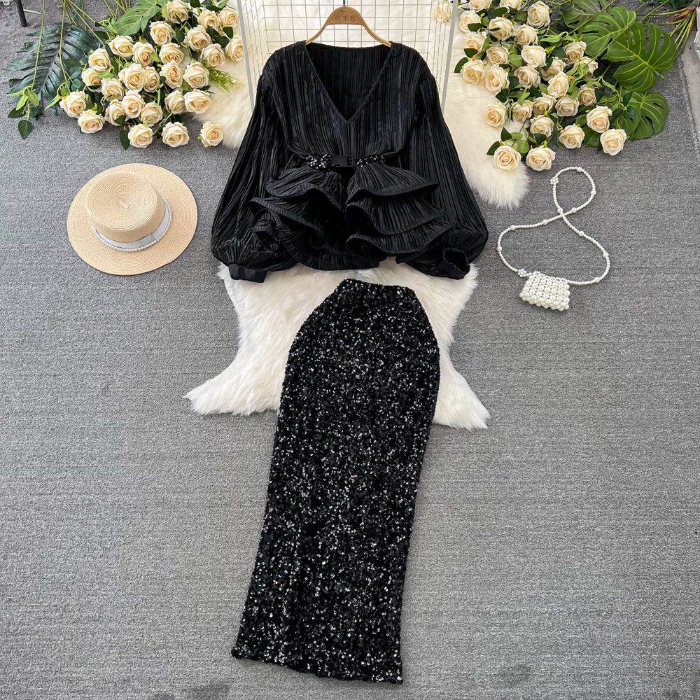 New Product Selection: Fashionable Set, Ladies' Elegance, Lantern Long Sleeve, V-neck, Lotus Leaf Display, Shining Face Shirt, Women's High Waist, Shining Glitter Skirt