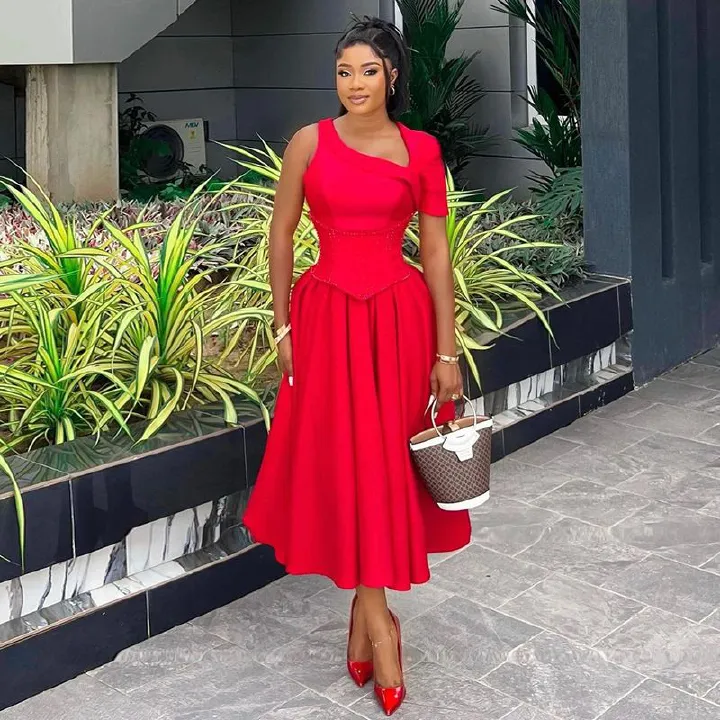 New Product Selection: European and American Foreign Trade Women's Clothing 2024 Summer New Collection: Slant Neck Waist Cover, Slim Short Sleeve, Medium to Long A-line Dress