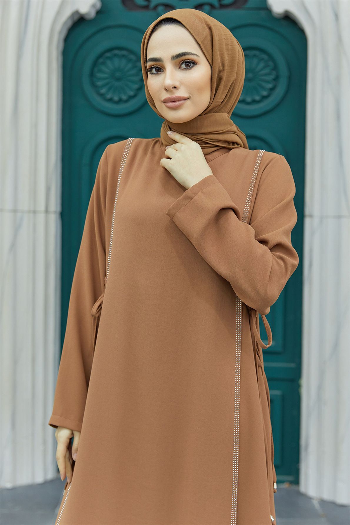New Product Selection   Muslim Middle East Skirt Cross border Abaya Solid Color Muslim Robe Hot Diamond Splicing Waist Temperament Commuter Dress