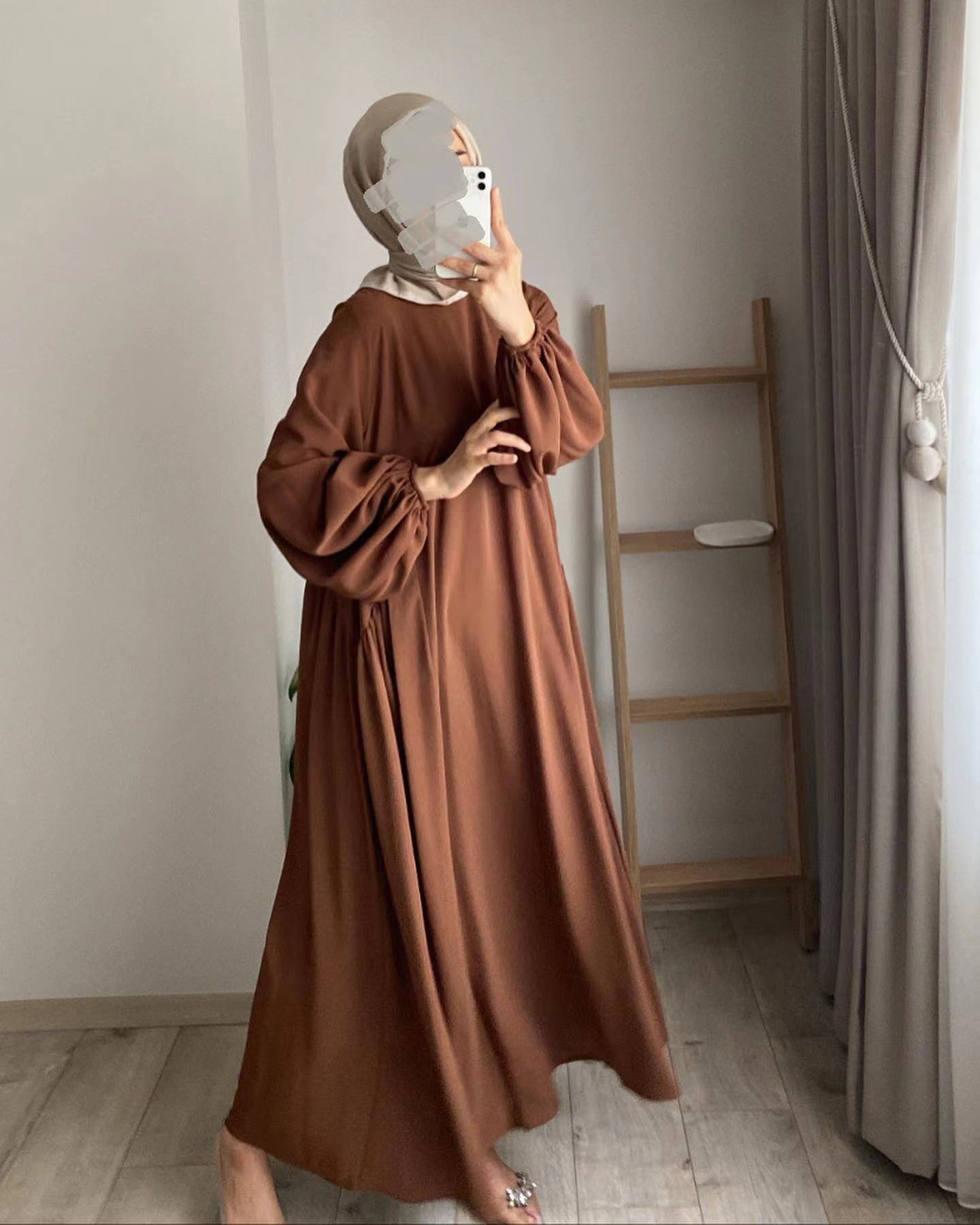 New Product Selection: 2024 Spring and Autumn New Muslim Women's Wear Solid Color Elegant Fashion Temperament Commuter Loose Hooded Dress