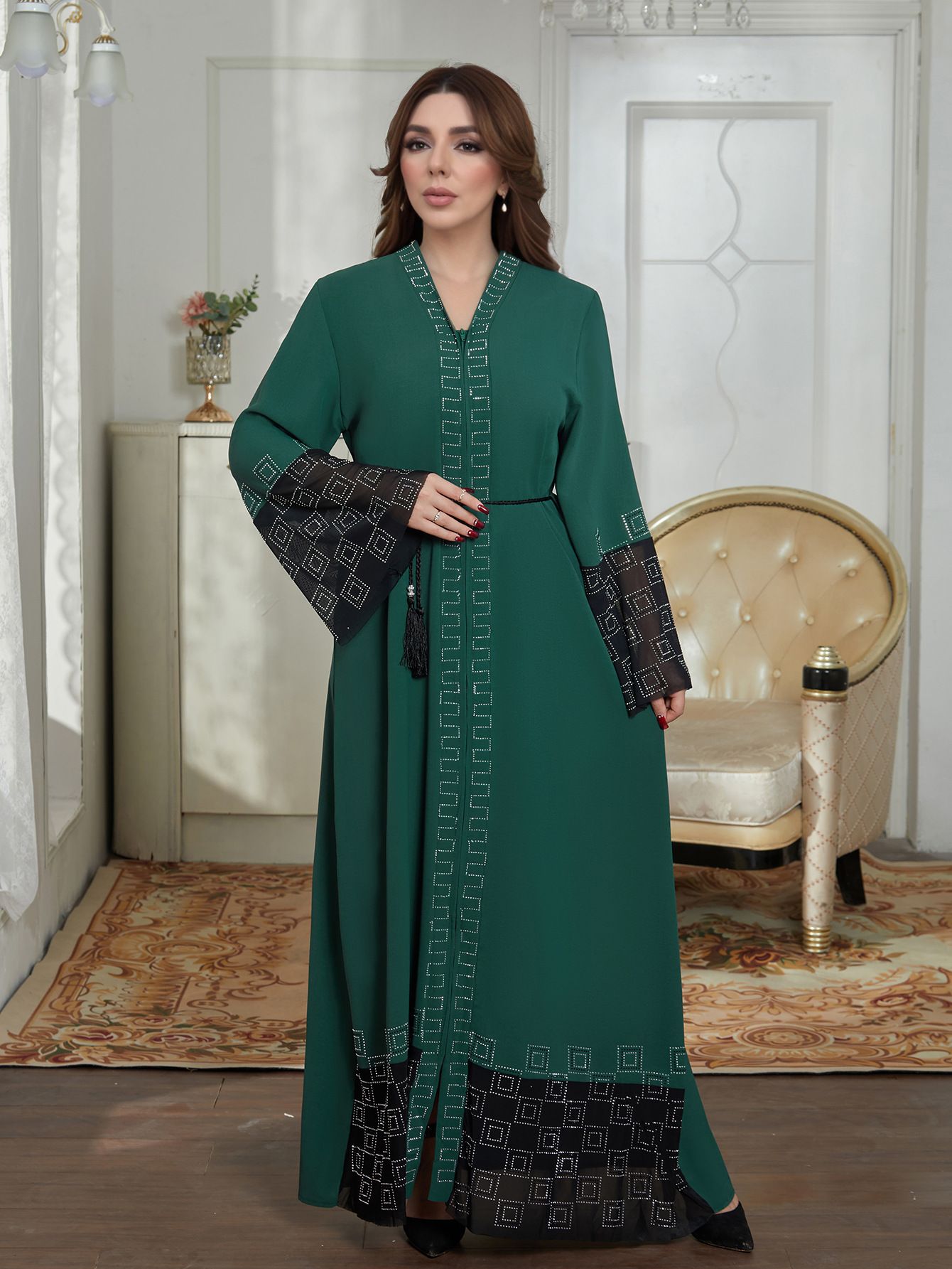 New Product Selection M290 # Middle East Dubai Long Skirt Cross border Foreign Trade Muslim Women's Clothing Abaya Robe Hot Diamond Horn Sleeve Dress