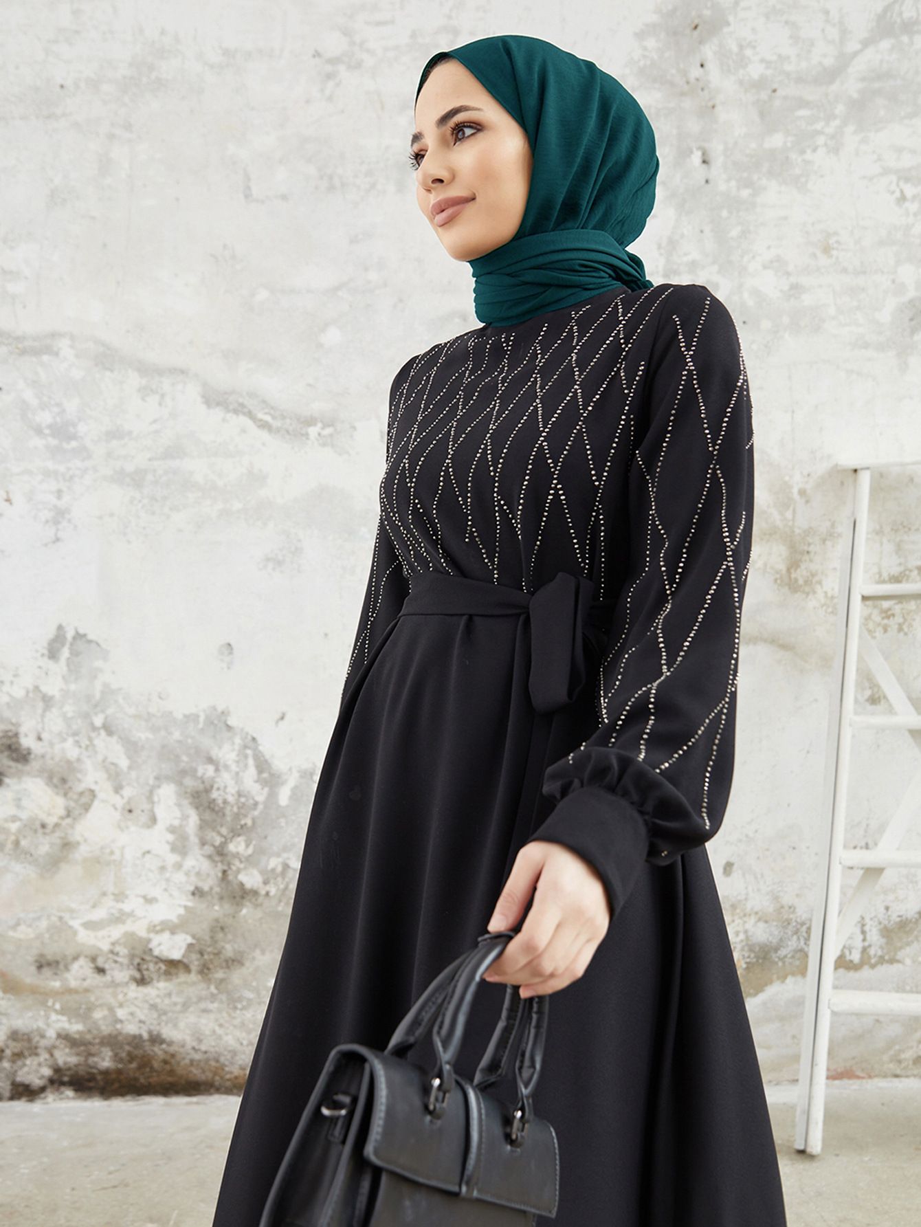 New Product Selection 2203 # Middle East Women's Clothing Amazon Independent Station Hot selling Muslim Dress Fashion Hot Diamond Loose Long Dress