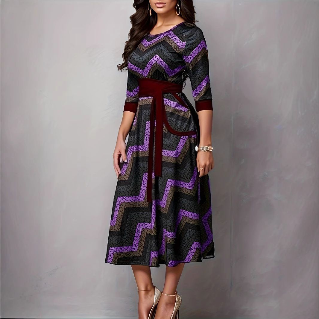 New Product Selection: European and American Autumn/Winter Commuter Dress, Round Neck, Long Sleeve, Printed Waist Collection, Waist Belt, Medium Length, Large Swing Skirt, Women's Wear