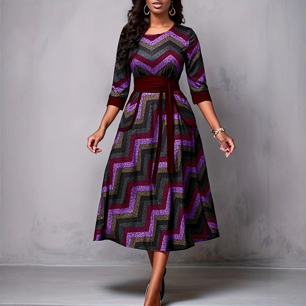 New Product Selection: European and American Autumn/Winter Commuter Dress, Round Neck, Long Sleeve, Printed Waist Collection, Waist Belt, Medium Length, Large Swing Skirt, Women's Wear