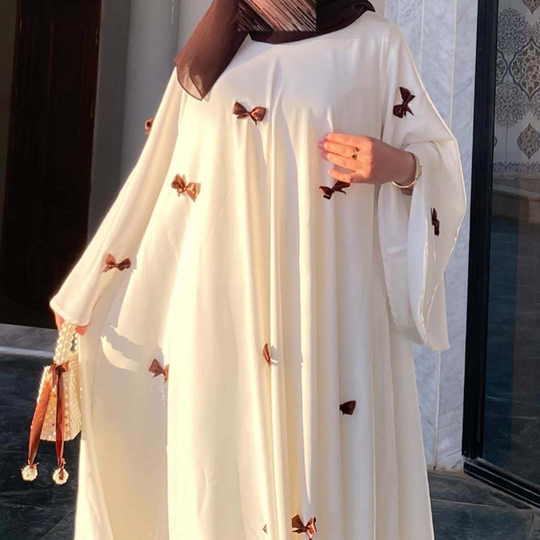 New Product Selection: Middle East Arab Women's Wear 2025 New Dubai Abaya Muslim Loose Horn Sleeve Bow Robe Dress