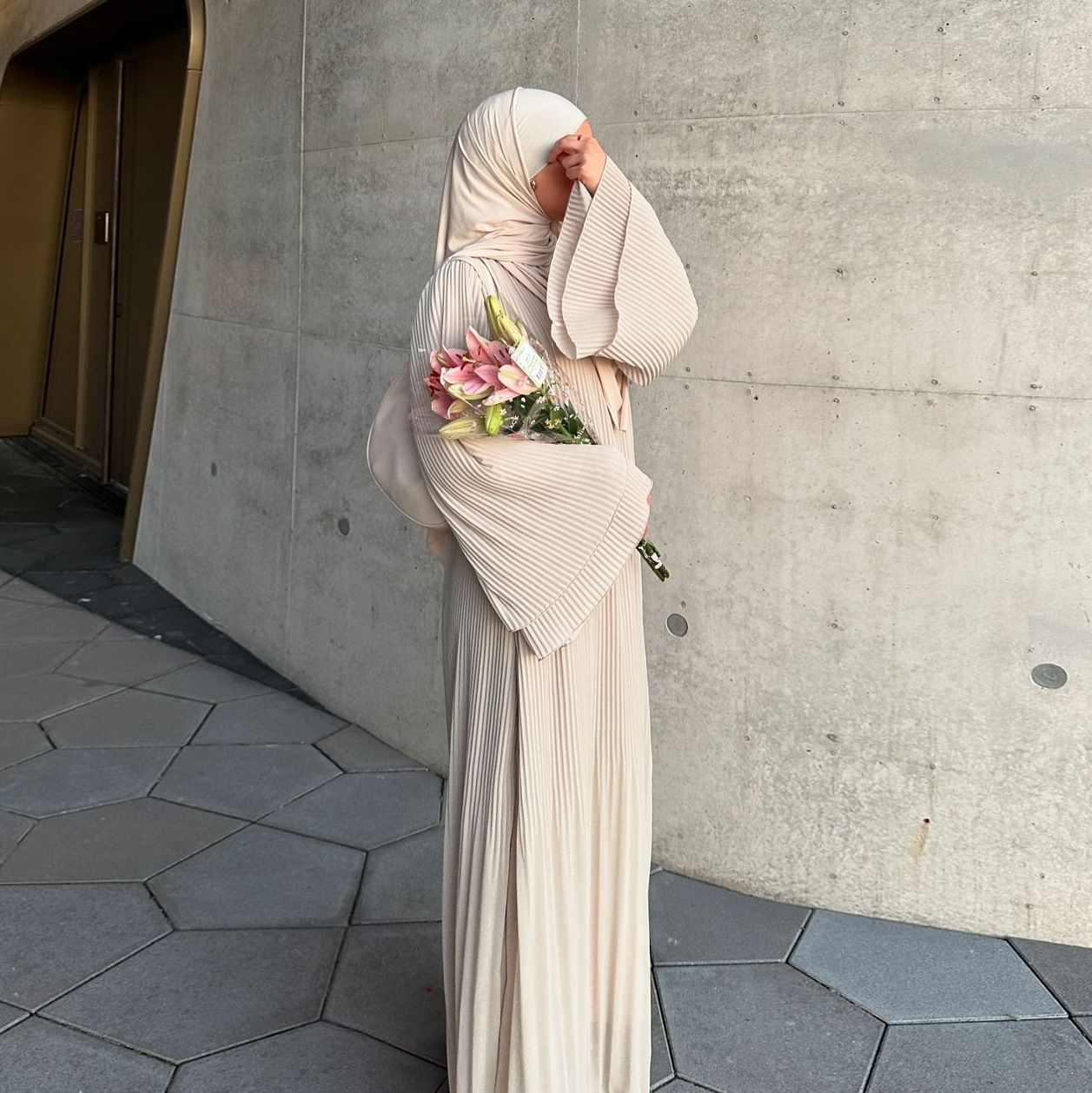 New product selection MQ155 Muslim Dubai pullover robe chiffon pleated dress Amazon Middle East solid color cross-border women's clothing