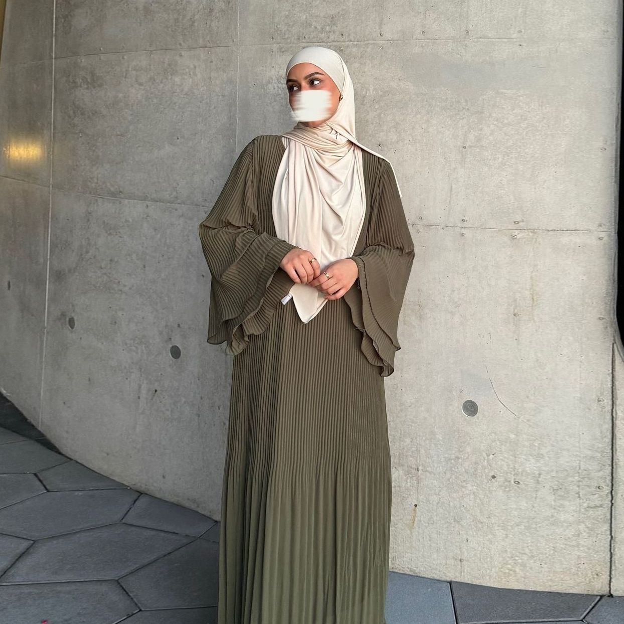 New product selection MQ155 Muslim Dubai pullover robe chiffon pleated dress Amazon Middle East solid color cross-border women's clothing