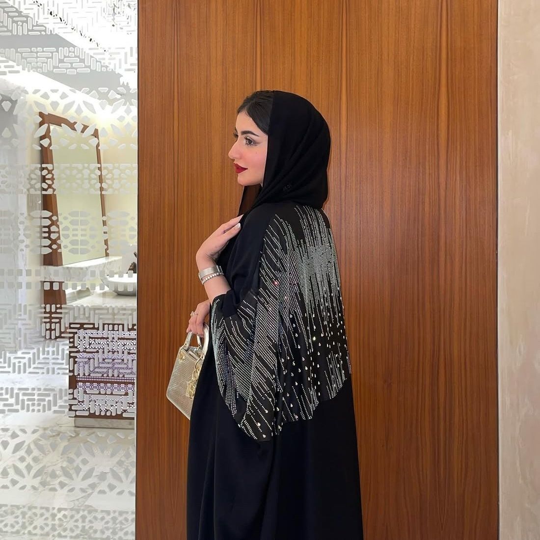 New Product Selection: MQ212 Modest2025 Hot Selling New Muslim Women's Hot Diamond Cardigan Robe, Middle Eastern Fashion Style Robe