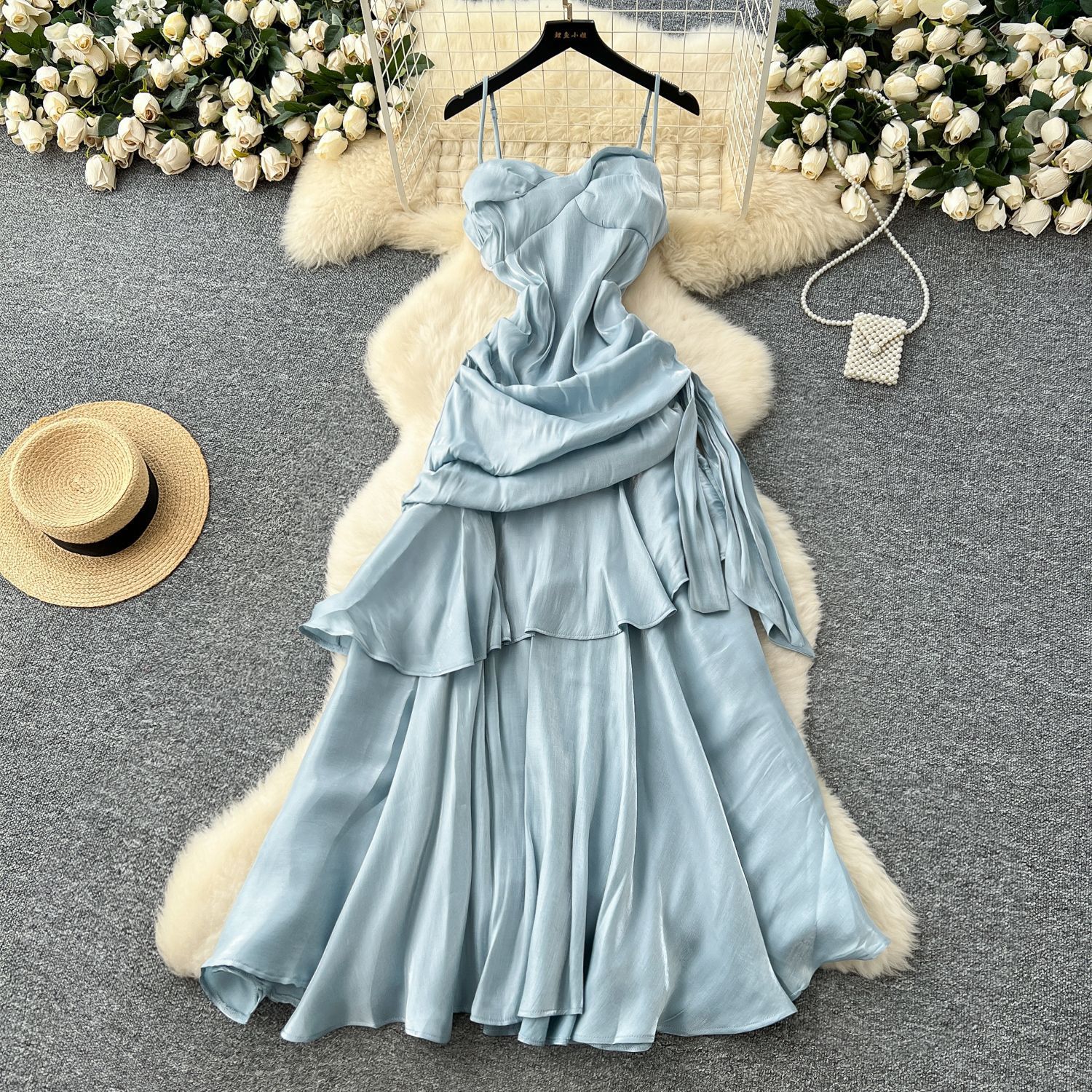 New product selection: French goddess style design, square neckline, strapless strap, pleated waist, ruffle edge dress, women's mini dress, long skirt