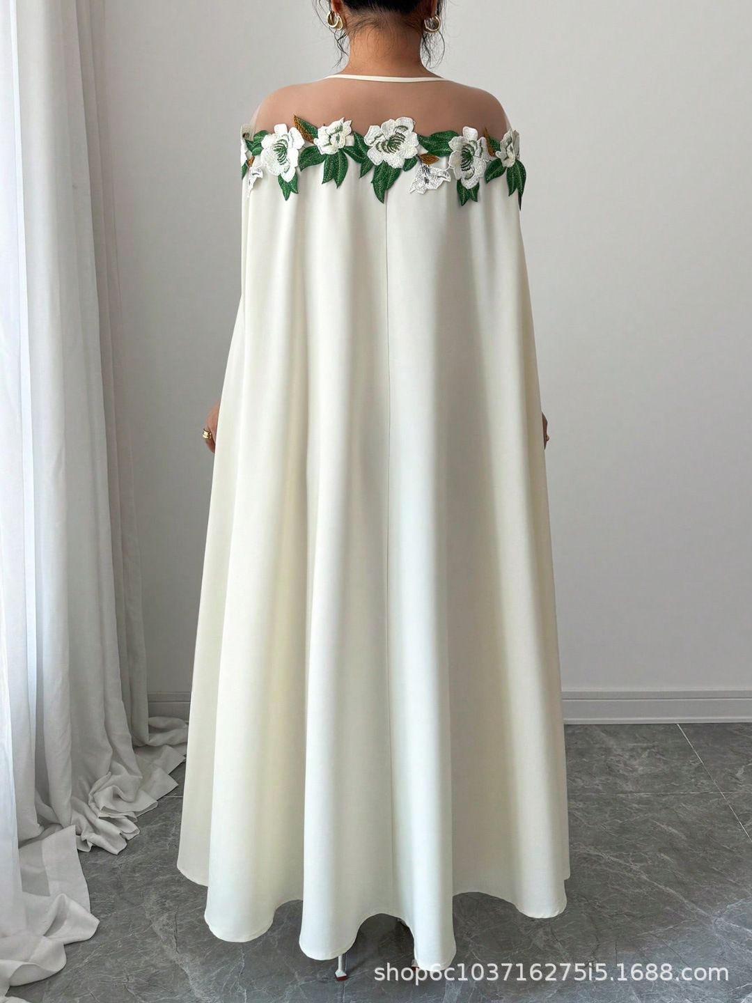 New Product Selection: Cross border Women's Clothing from Europe and America, 2026 Summer Collection, Unique and Unique Design, Flower Dress, Women's French Sweet Commuter