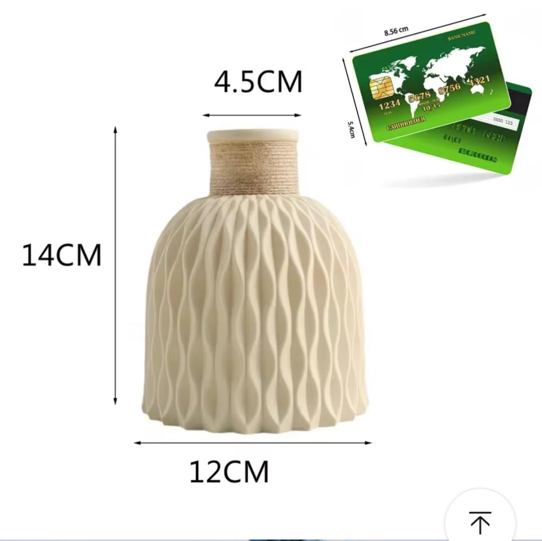 Modern Flower Vase Imitation Ceramic Flower Pot Decoration Home Plastic Vase Flower Arrangement Nordic Style Home Decoration.