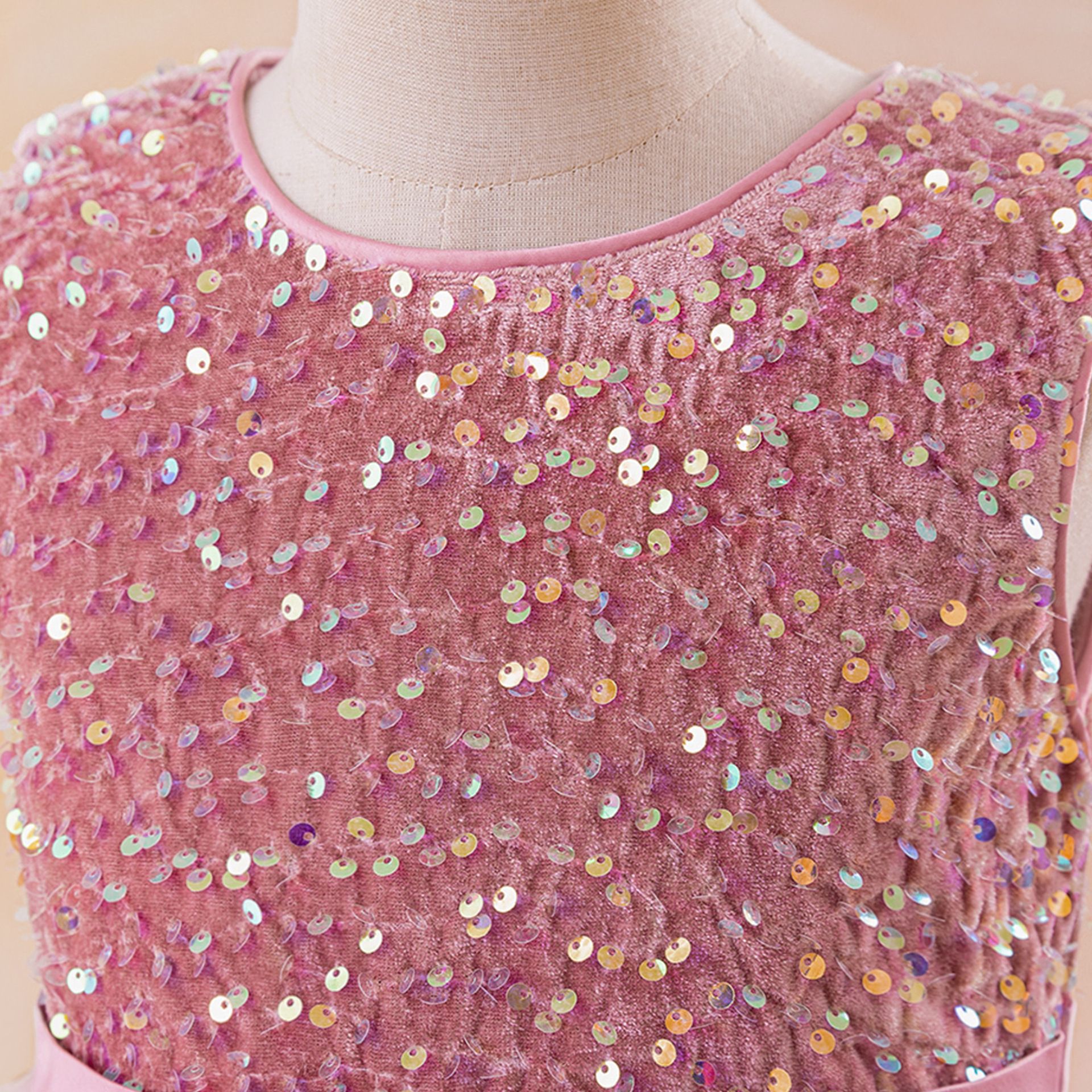Girls' Dresses, Girls' Birthday Dresses, Children's Evening Dresses, Star Beads, Mesh, Trailing Satin Skirts
