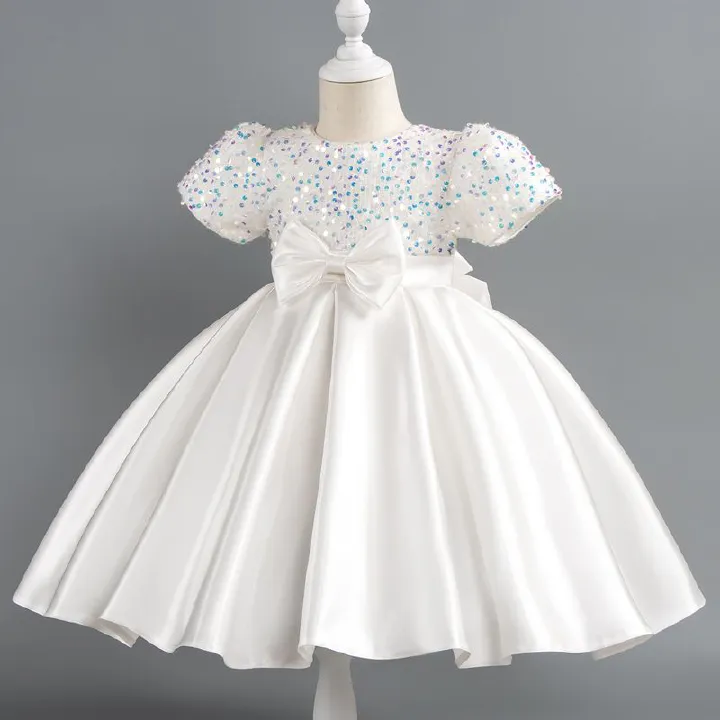 New medium and large girls dress princess dress fine squinned puff sleeve satin tutu dress