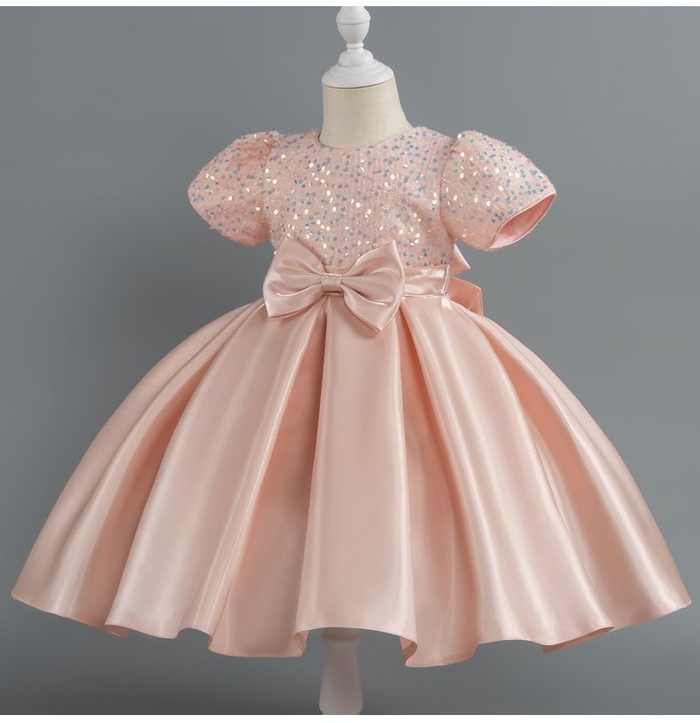 New medium and large girls dress princess dress fine squinned puff sleeve satin tutu dress
