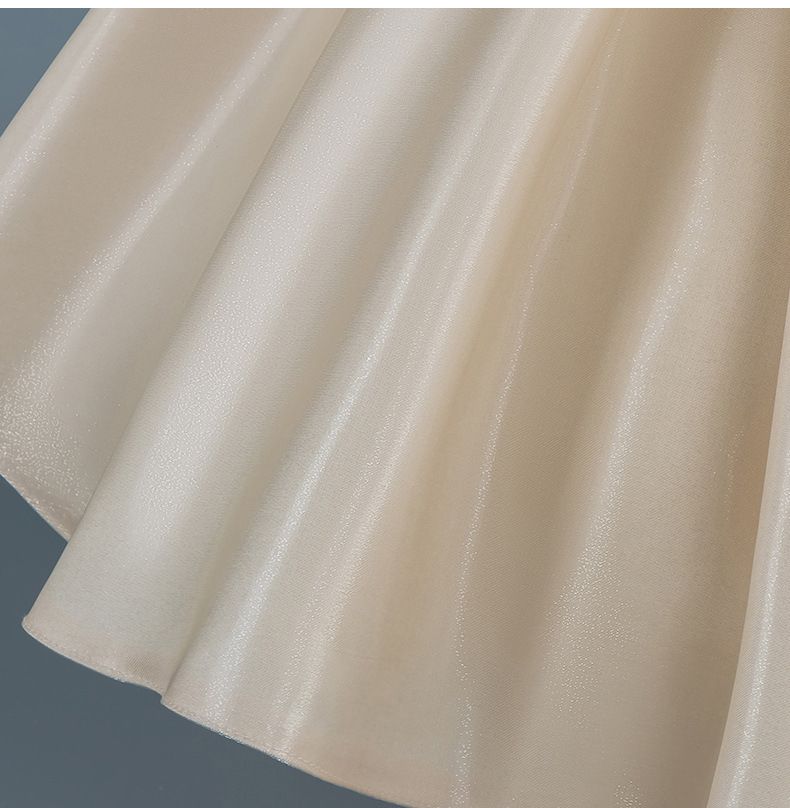 New medium and large girls dress princess dress fine squinned puff sleeve satin tutu dress