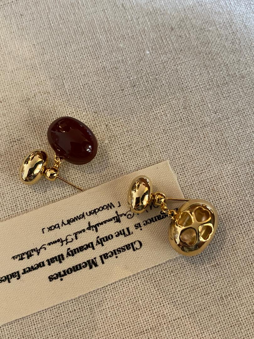 【Ancora Red Series】 Retro metallic feeling！Unique Design Double Side Wearable Fashion Girl Women Stylish Stud Earrings