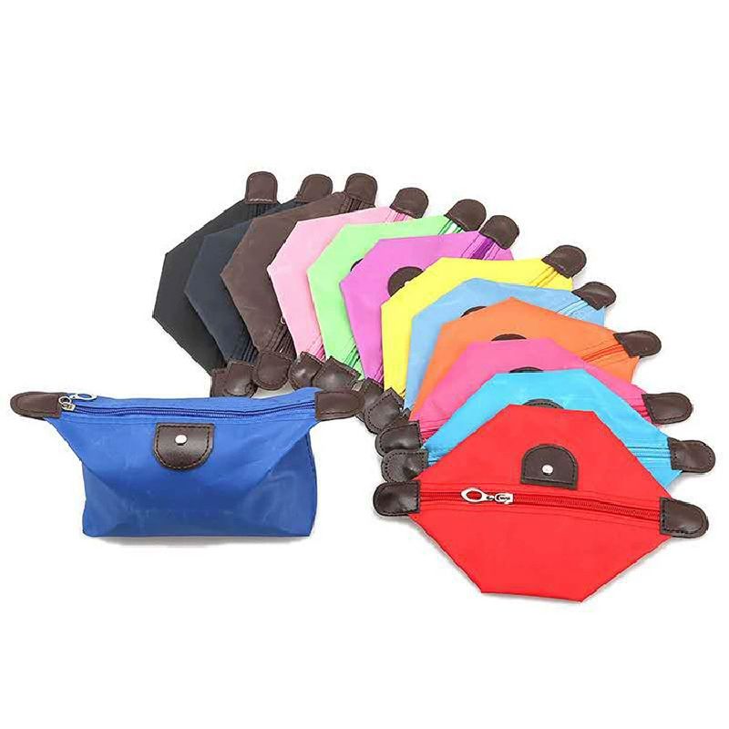 1 PC Travel Makeup Bags Cosmetic Organizer Bag: Large Capacity Make up Bag - Nylon Toiletry Bag for Women - Wide Open Portable Pouch 
﻿