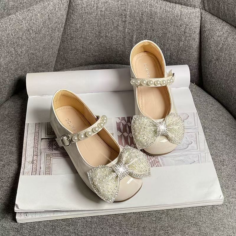 Girls small shoes summer soft-soled Princess Sandals, autumn new children's bow diamond single shoes shoes