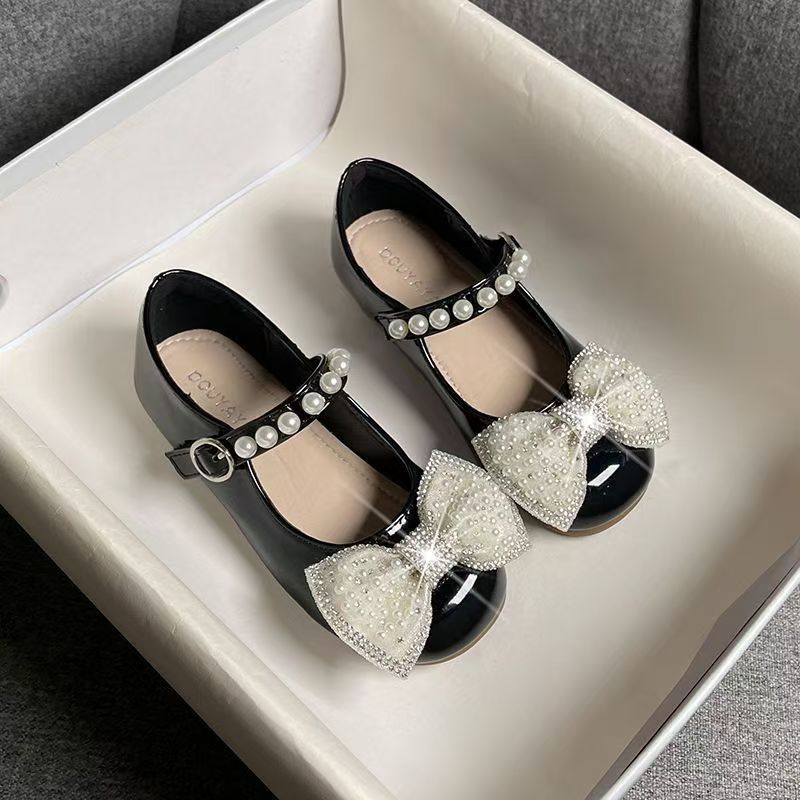 Girls small shoes summer soft-soled Princess Sandals, autumn new children's bow diamond single shoes shoes