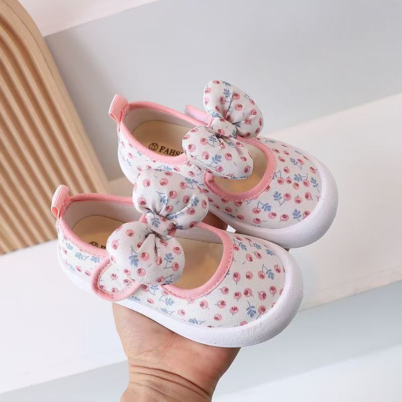 Canvas shoes for girls, Spring and Autumn Baotou anti-kicking baby shoes, soft-soled bow shoes, children's walking shoes baby shoe