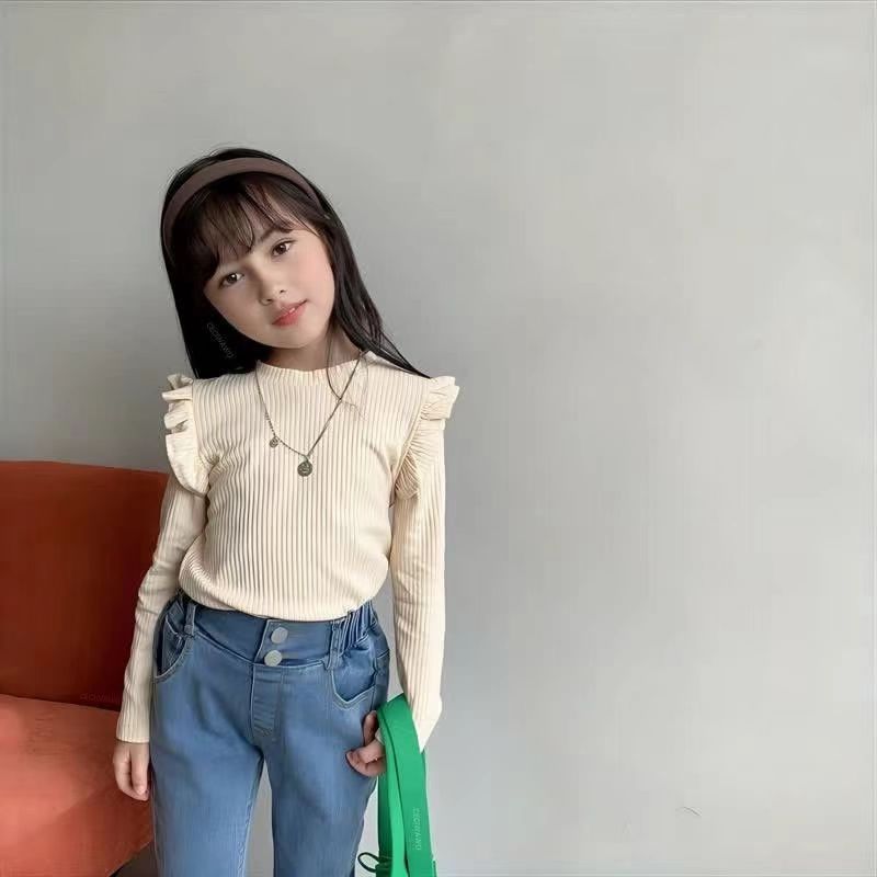 Girls undershirt spring and autumn children's long-sleeved T-shirt little girl put on a girl's sweater fashionable autumn dress baby dress