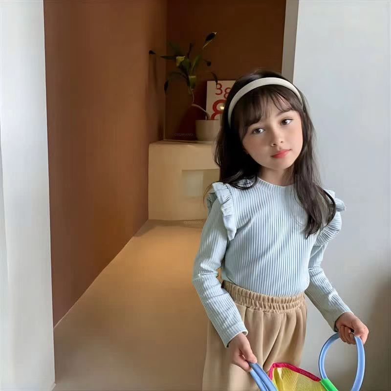 Girls undershirt spring and autumn children's long-sleeved T-shirt little girl put on a girl's sweater fashionable autumn dress baby dress