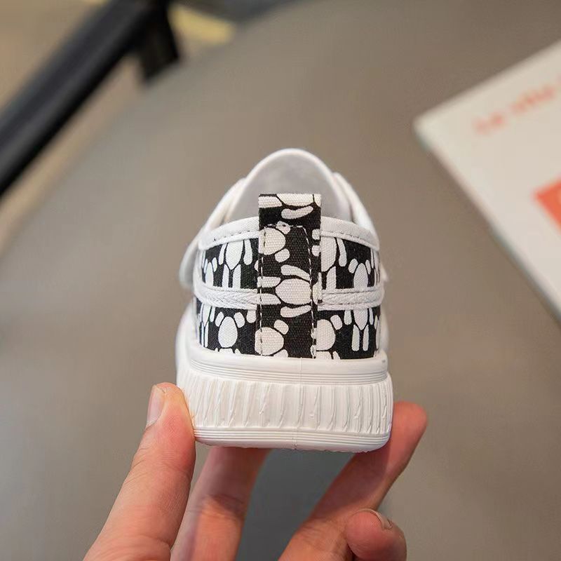 Children's shoes new autumn princess soft soles bow baby Korean version Tsutsu shoes leather shoes girls shoes