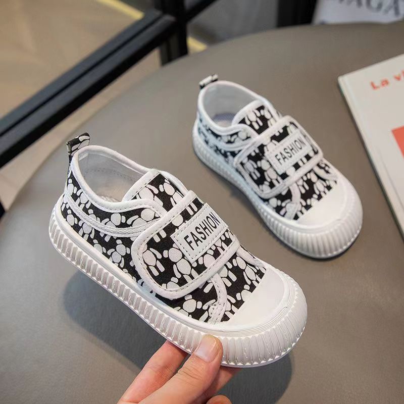 Children's shoes new autumn princess soft soles bow baby Korean version Tsutsu shoes leather shoes girls shoes