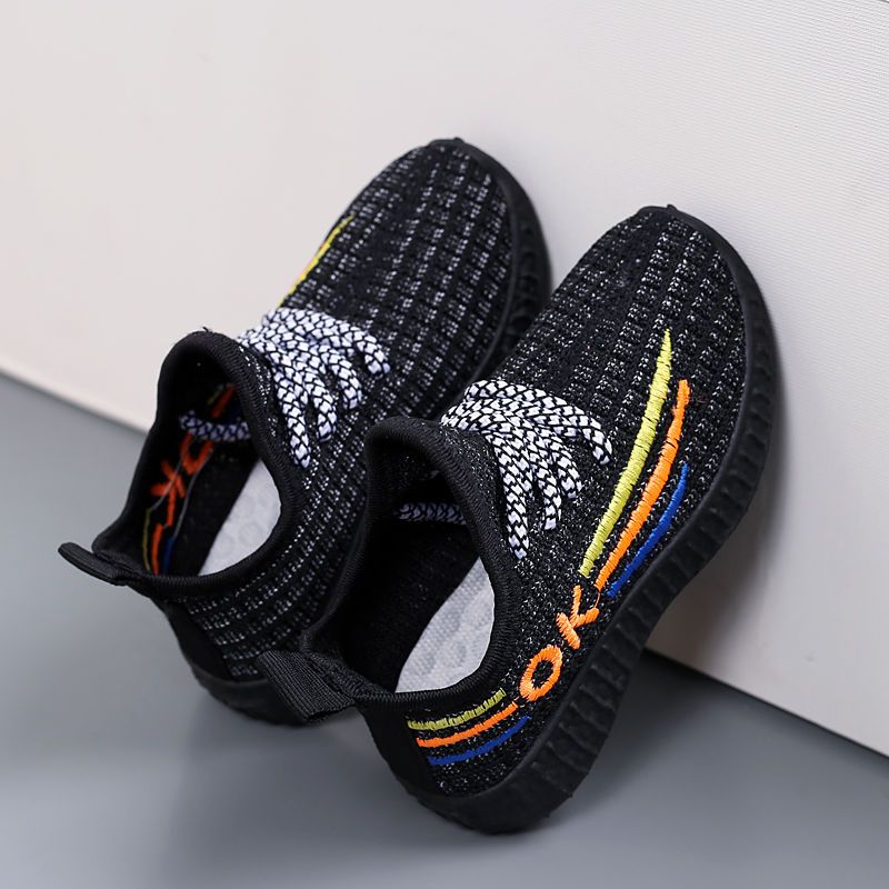 Summer mesh woven children's sports shoes for girls and boys; spring and autumn breathable leisure shoes for babies; coconut mesh upper shoes