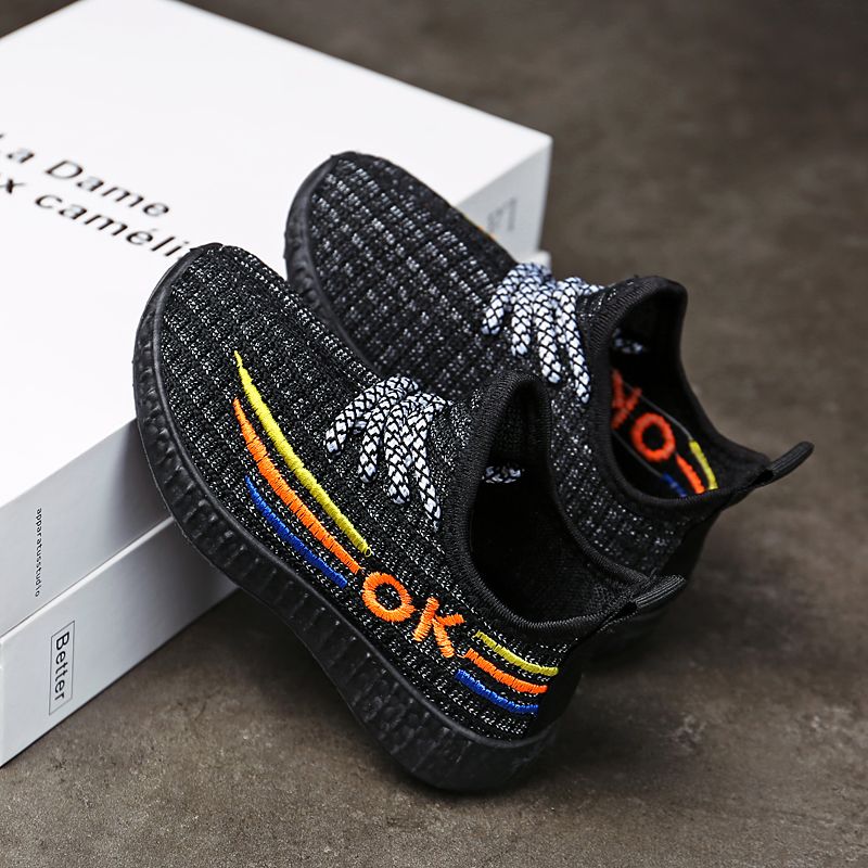 Summer mesh woven children's sports shoes for girls and boys; spring and autumn breathable leisure shoes for babies; coconut mesh upper shoes