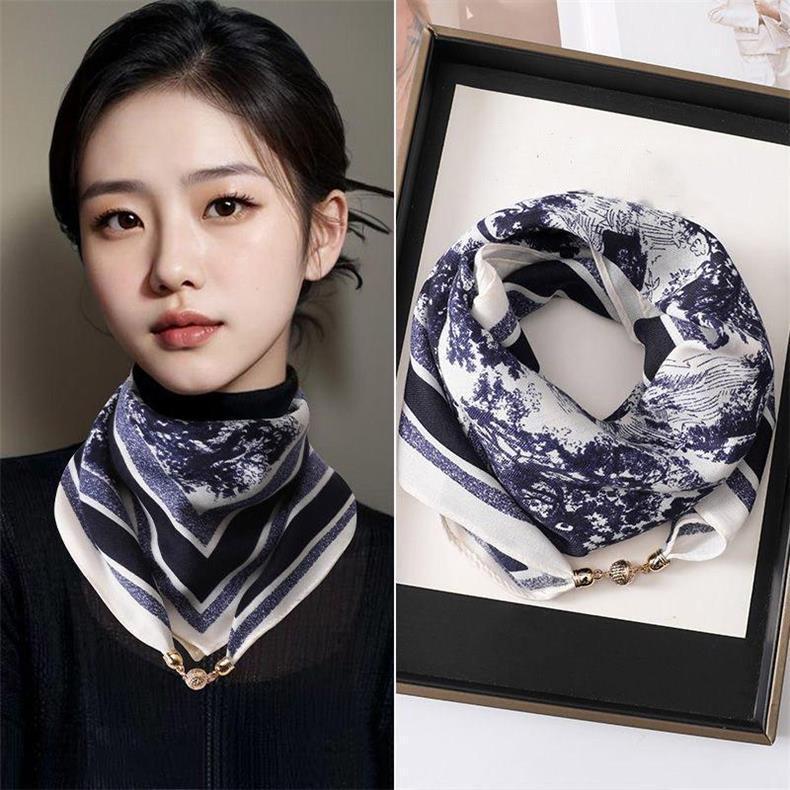 2024 New Warm Square Scarf Magnetic Buckle Triangle Silk Scarf Cotton Scarf Women's Spring Autumn/Winter Western Style Scarf
Versatile temperament
