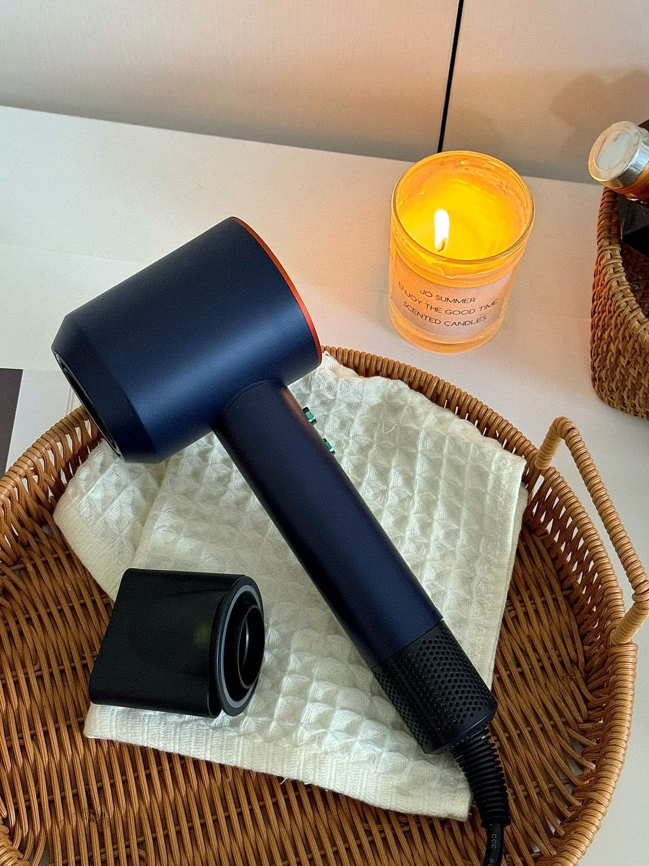 High speed negative ion high-speed hair dryer constant temperature hair care home gift [Professional version gift box set]