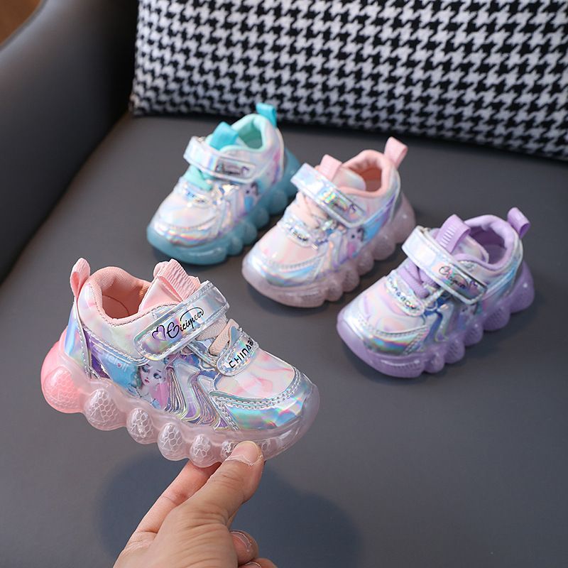 Light up girls' leather sports shoes with anti slip soft sole, cartoon princess shoes for little girls, soft sole anti slip