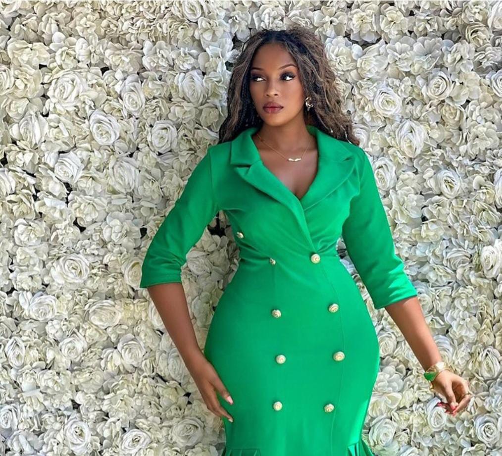 Ladies Fashion Heavy Cotton Corporate Dress Suitable For Casual/Official occasions. Stylish and Elegant.