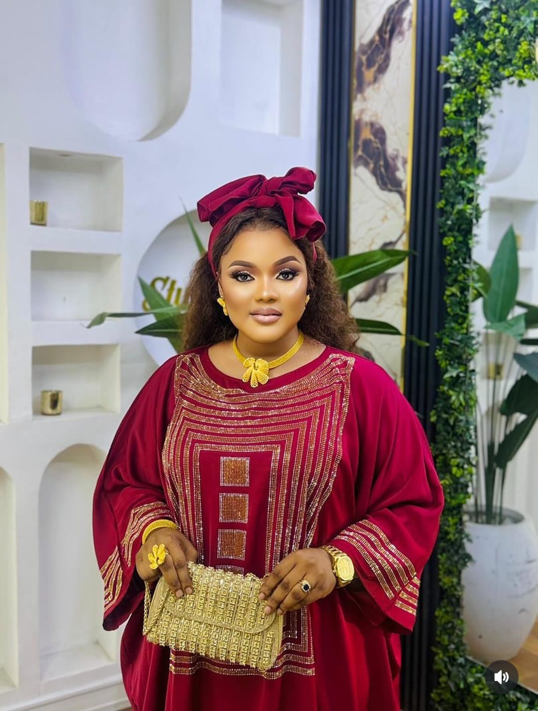 Fully restocked shiffon Abaya Dera with Scarf