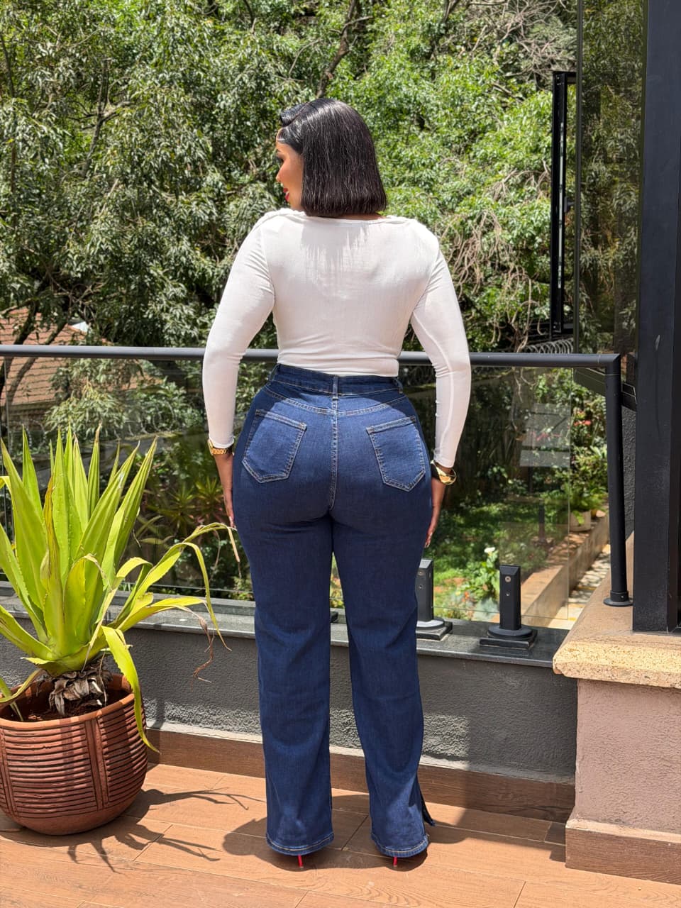 👖New mummy jeans  👖
LV Monogram Print Wide leg Jeans
Premium grade stretchy denim