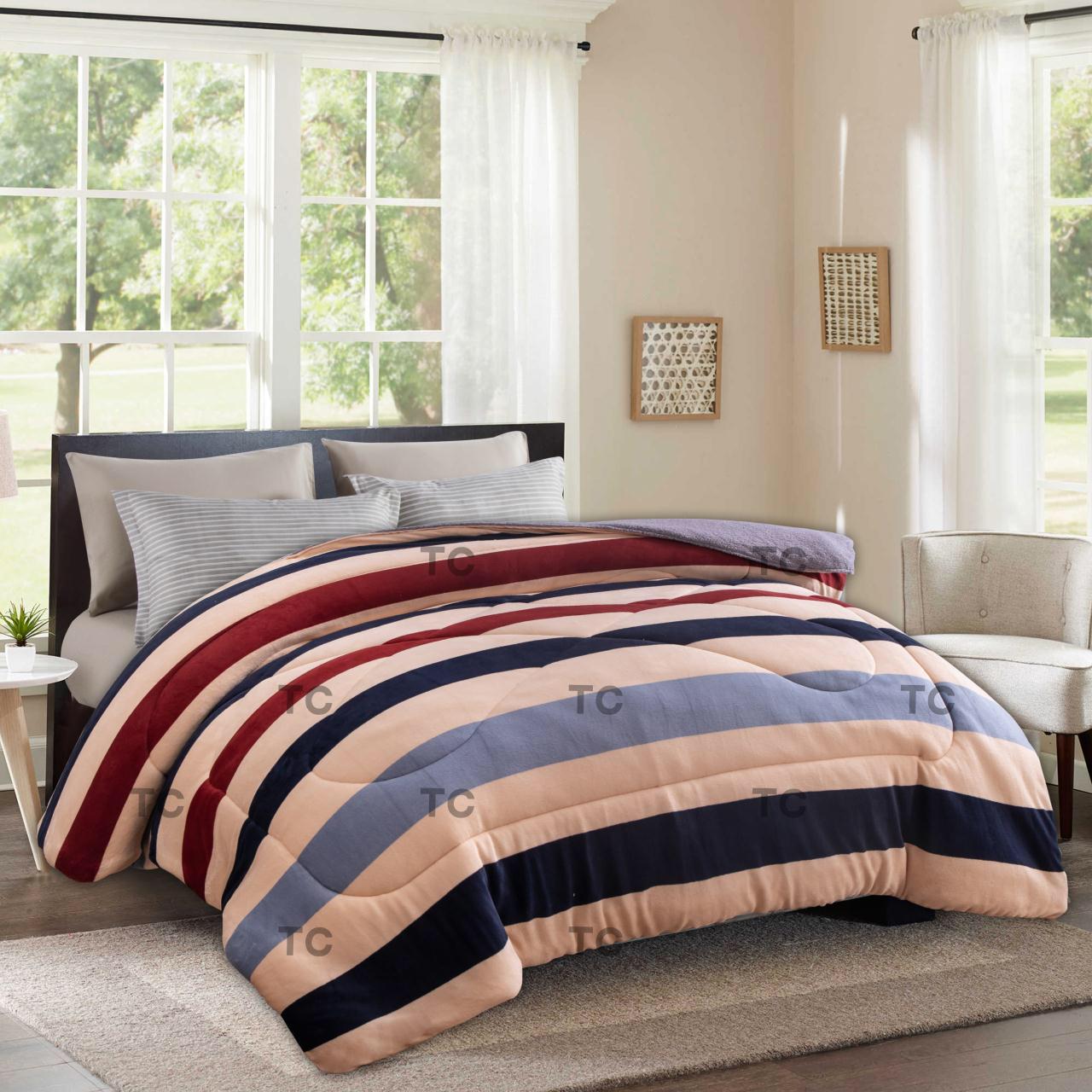 Available single woolen duvet
Note 
No pillowcases
No bedsheets
 5*6