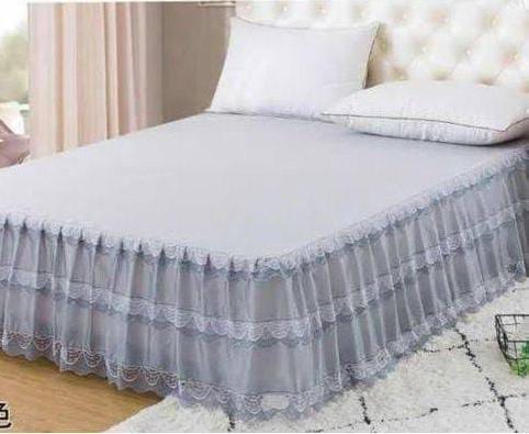 🔅🔅🔅Bedskirts
✨1 pc bedskirt
✨2 pcs pillow cases 
▪️4x6-pink, purple, cream, brown and grey
▪️5x6 and 6x6- pink, purple and cream