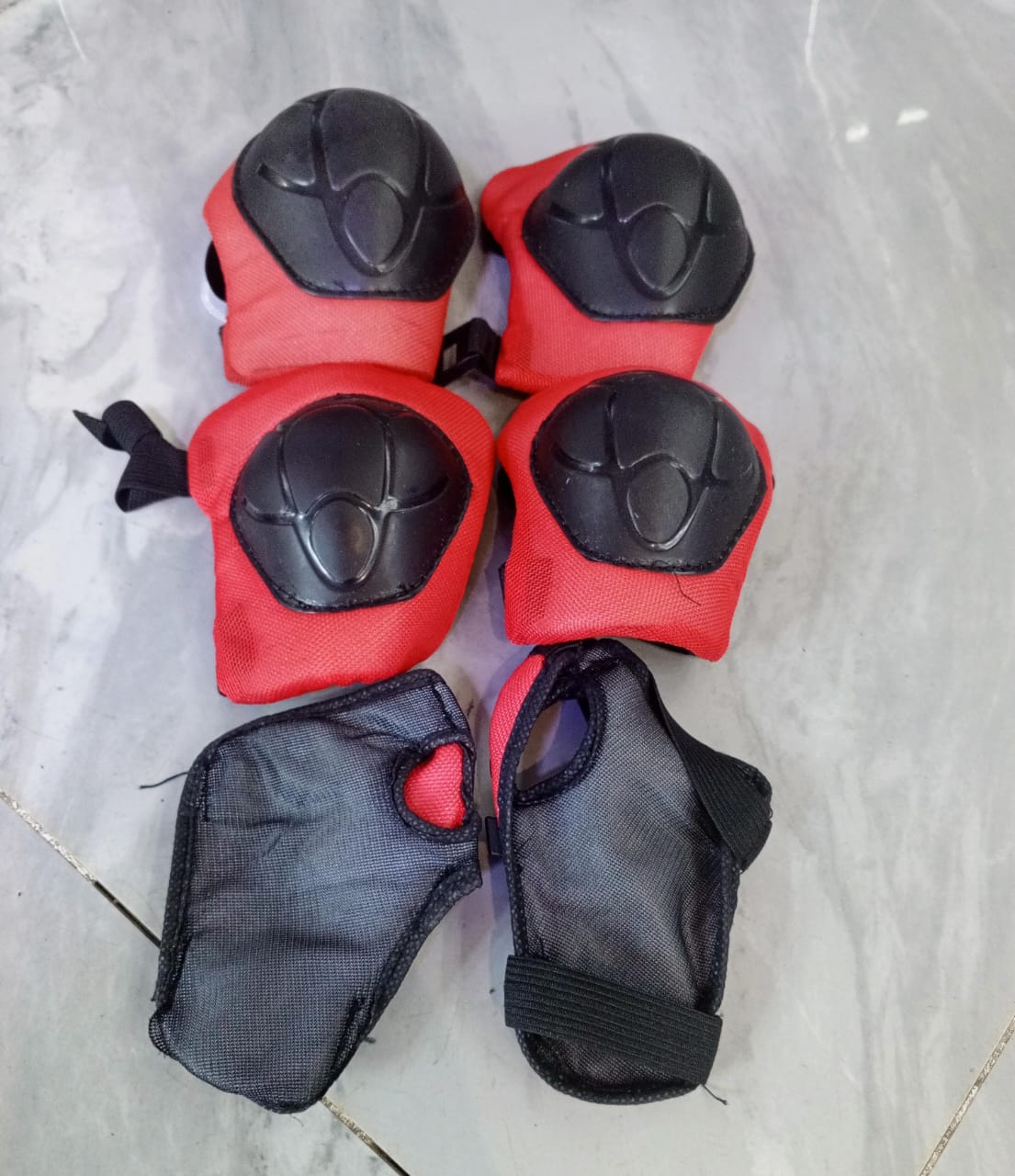 Quality 6pcs/Set Kids Knee Pads Elbow Pads Guards Protective Gear Safety Gear for Roller Skates Cycling Bike Skateboard Inline Riding Sports Children(2-8 years old) Cycling Sports Protective Guard Gea