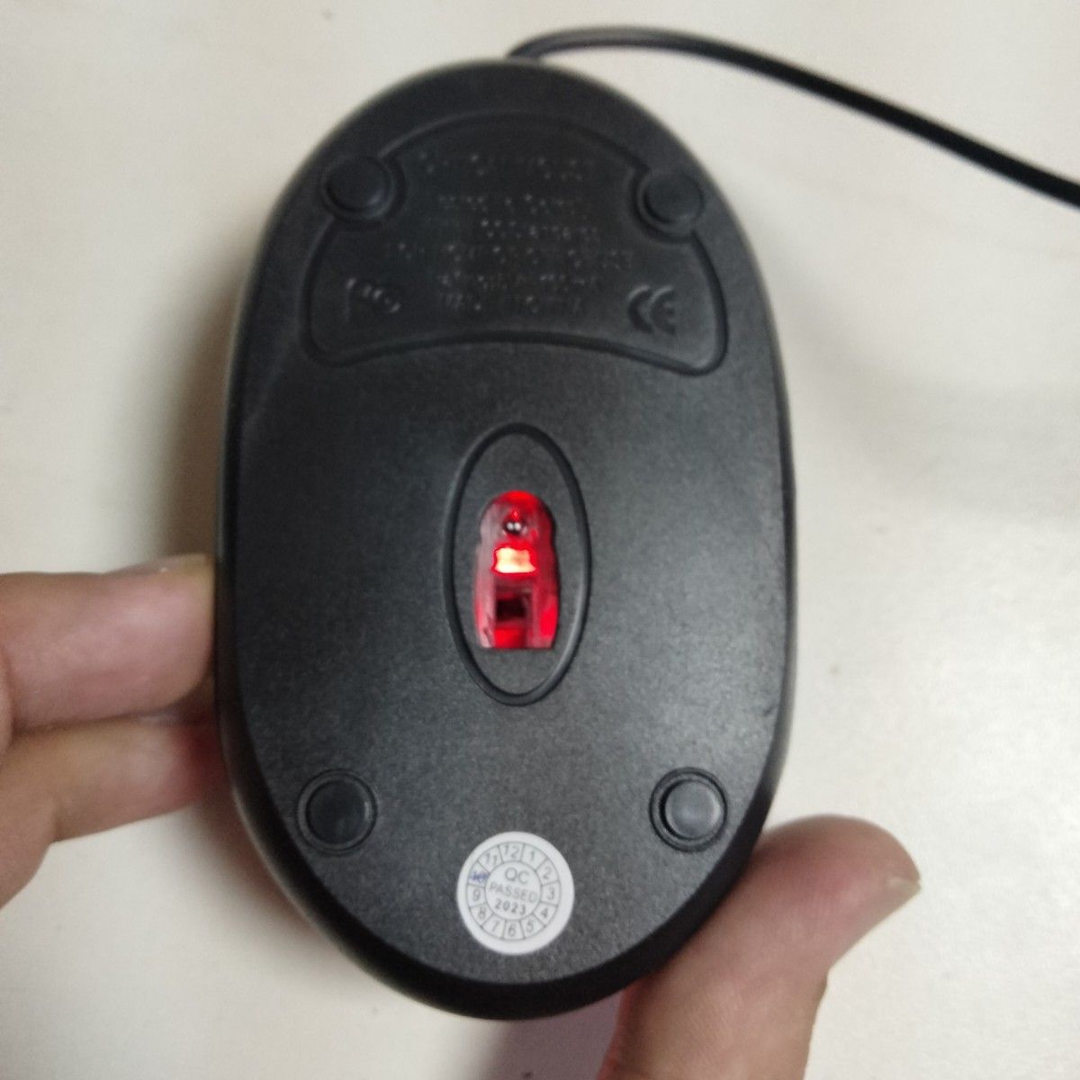 MS118 optical mouse Ultra Portable Wired Mini Mouse , 1000 DPI Optical Tracking, 3-Buttons, PC/Mac/Laptop - Black