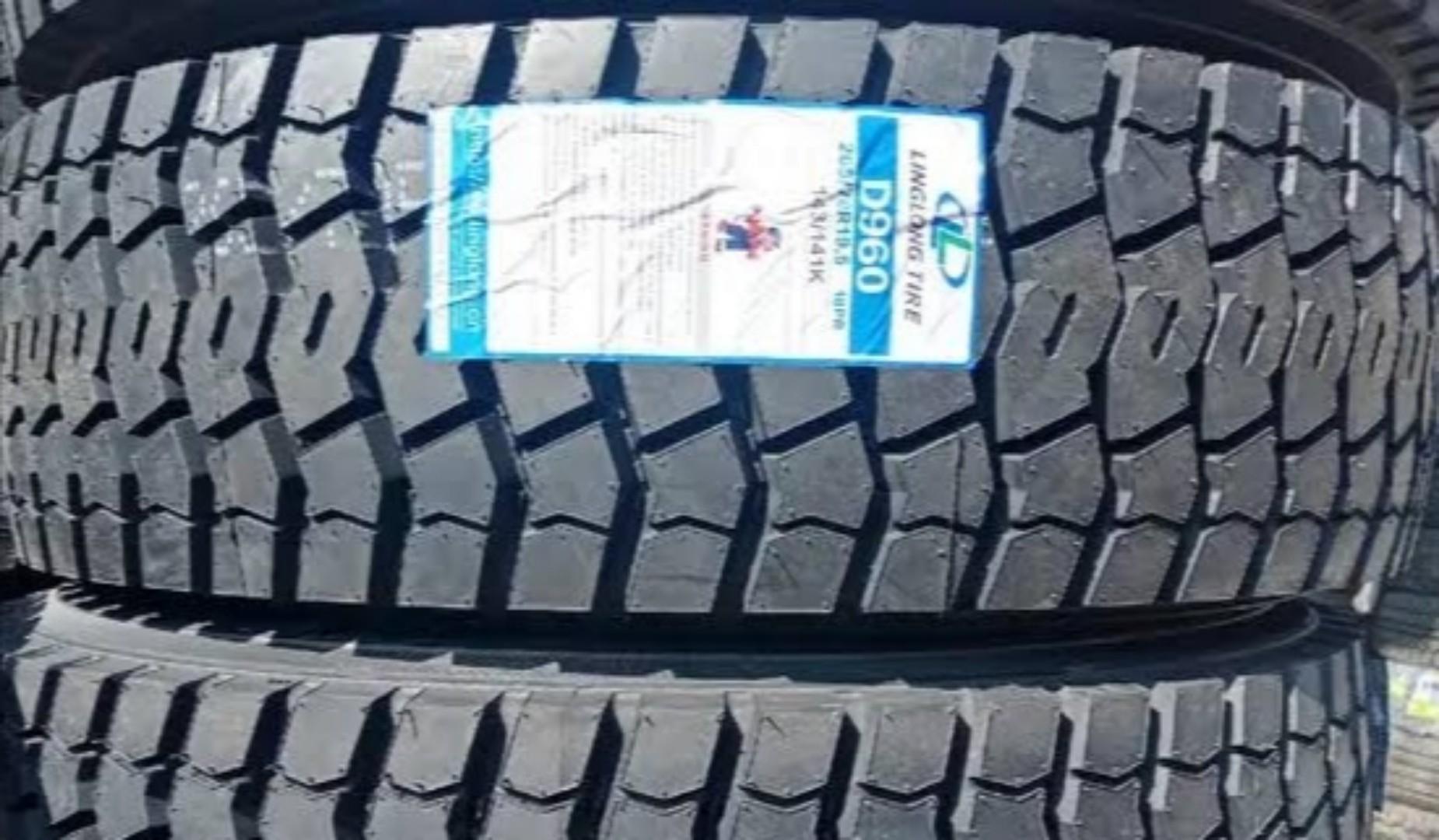 Car/Truck Tyres size 265 /70 R 19.5 18PR Linglong