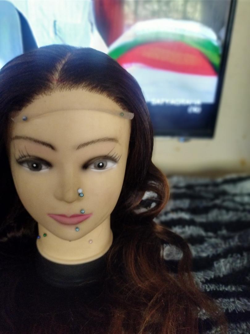 this is a 4 by 4 hd closure wig,  available in color 1/2/350colors, cañ be washed, heat styled and tonged.  please do not dye. use a wide tooth comb to detangle  your wig
