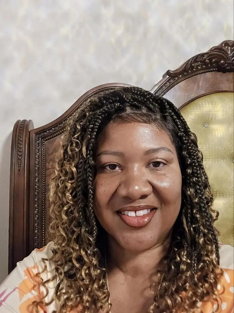 full frontal braided wigs as shown in the picture. with pure human hair baby hairs. wear and go wig