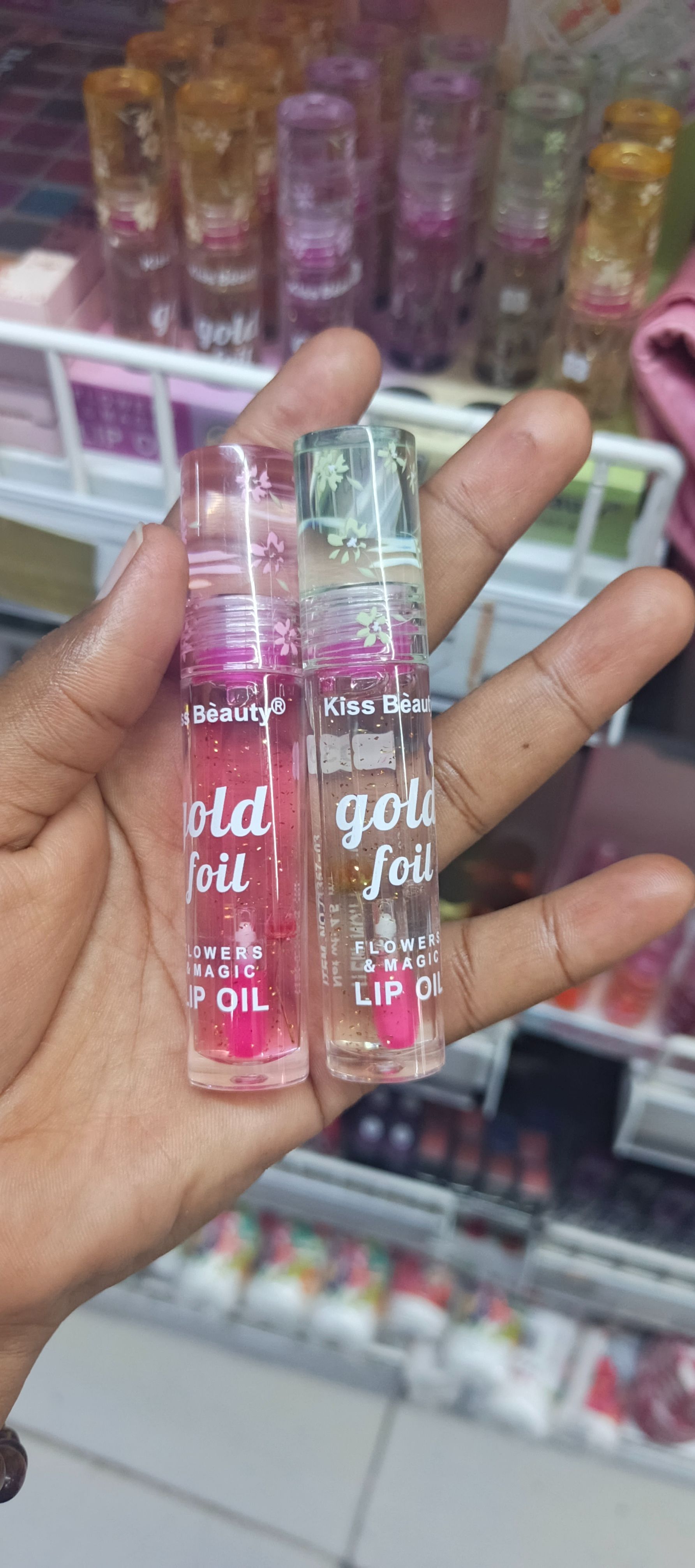 Kiss beauty Gold foil flowers and magic lip oil