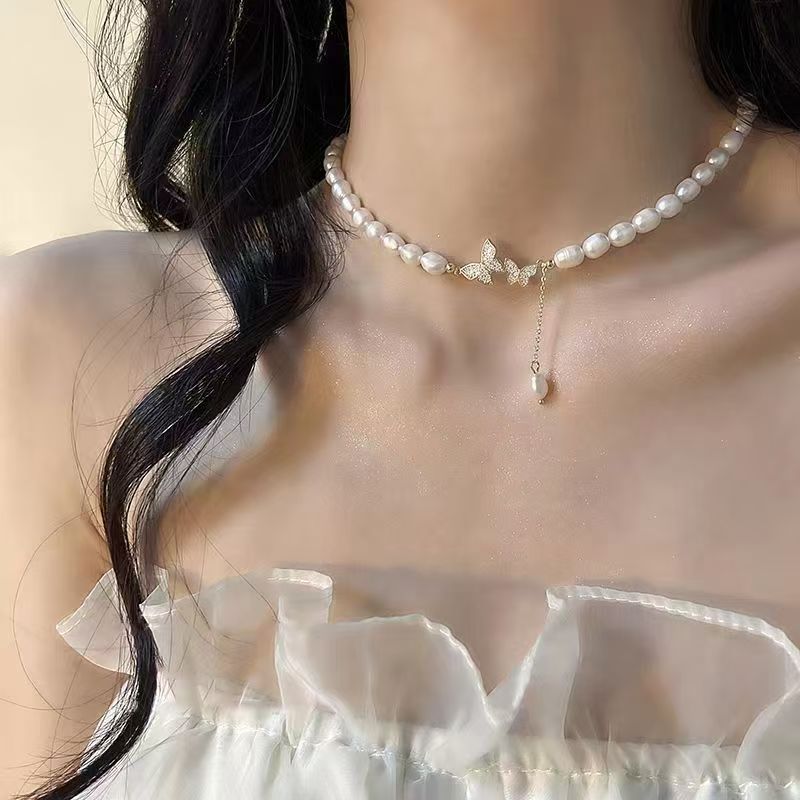New arrivals * Fashionable pearl necklace, ladies' niche sweet necklace, high-end light luxury zircon butterfly collarbone necklace, Lady gift