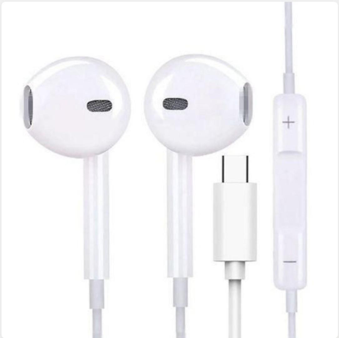 Apple Wired Earpods with Stereo Inbuilt Mic