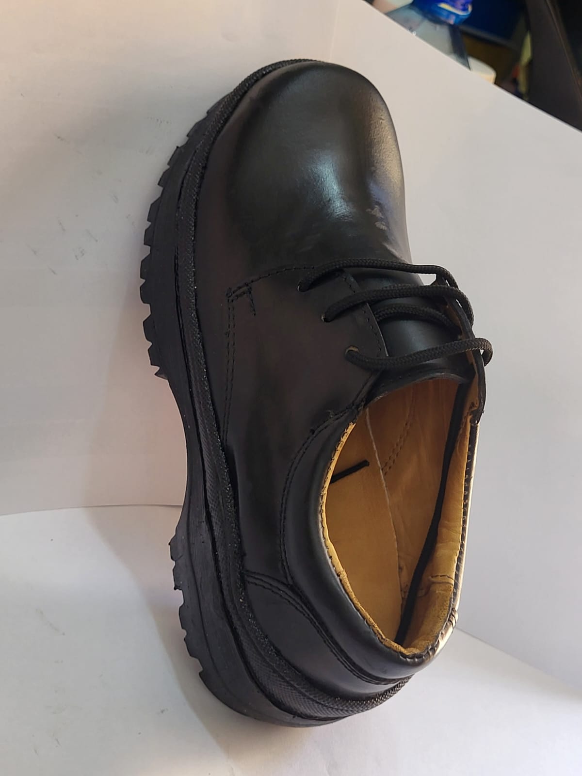 HIGH QUALITY TOUGHEES (BLACK) BACK TO SCHOOL SHOES GENUINE LEATHER UNISEX FOR BOYS AND GIRLS, COMFORTABLE, DURABLE, LIGHT WEIGHT, LONG LASTING SCHOOL WEAR