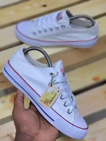 Latest High Quality Unisex Canvas Rubber shoes Non fade