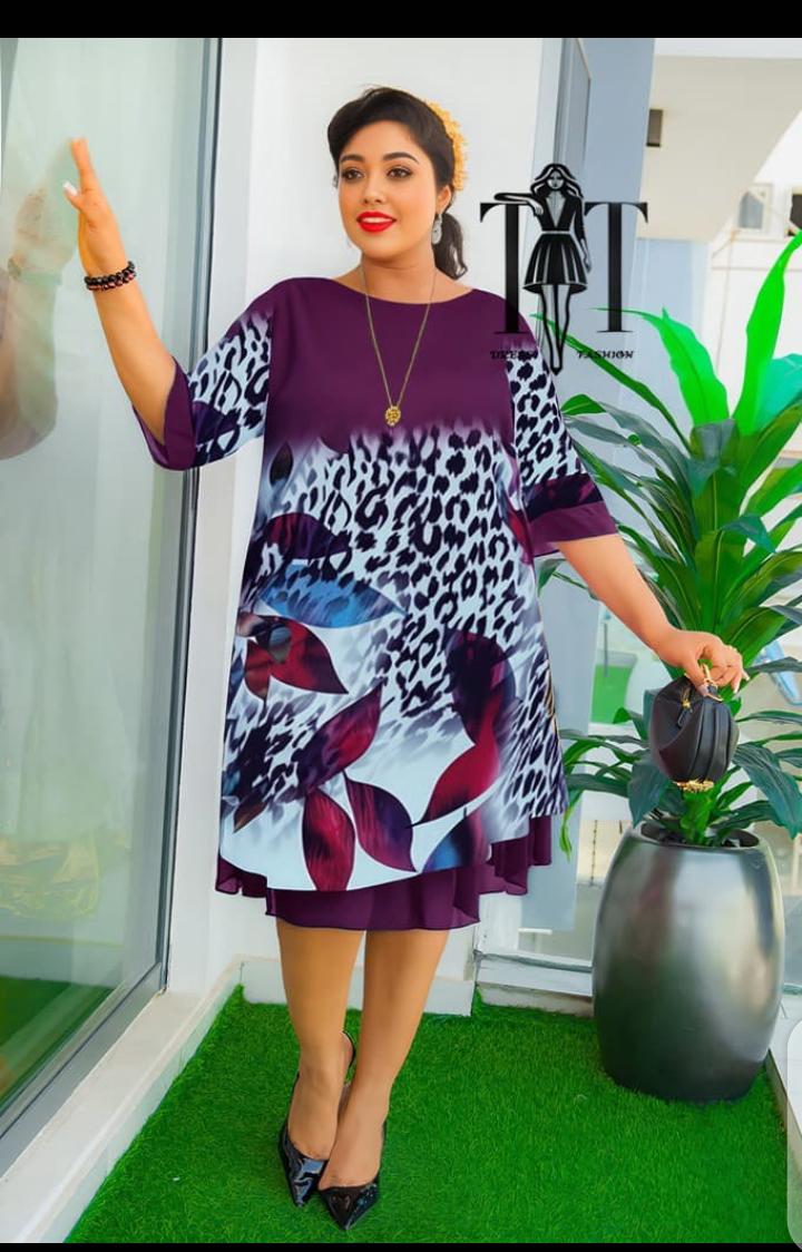 beautiful printed dress @2700 sizes 44 to 46